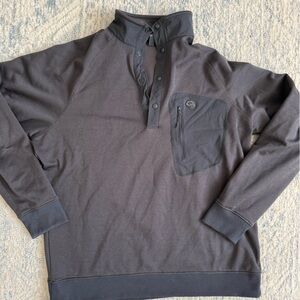 Mountain Hardwear Black Gray Long-Sleeve Henley Button with Zip Chest Pocket